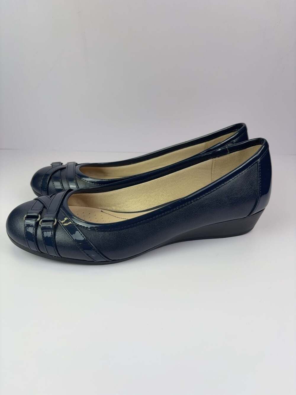 LIFE STRIDE Soft System Women Shoes 8 M Blue 1” Wedge Heels Slip On Cushioned